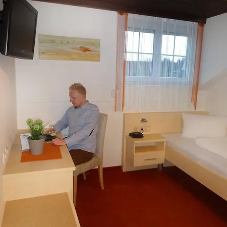 Pension Scherwirt Graz