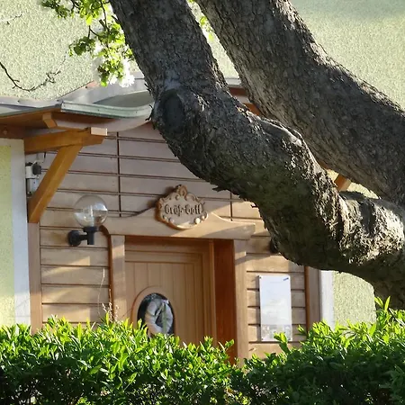 Pension Scherwirt בית הארחה גראץ